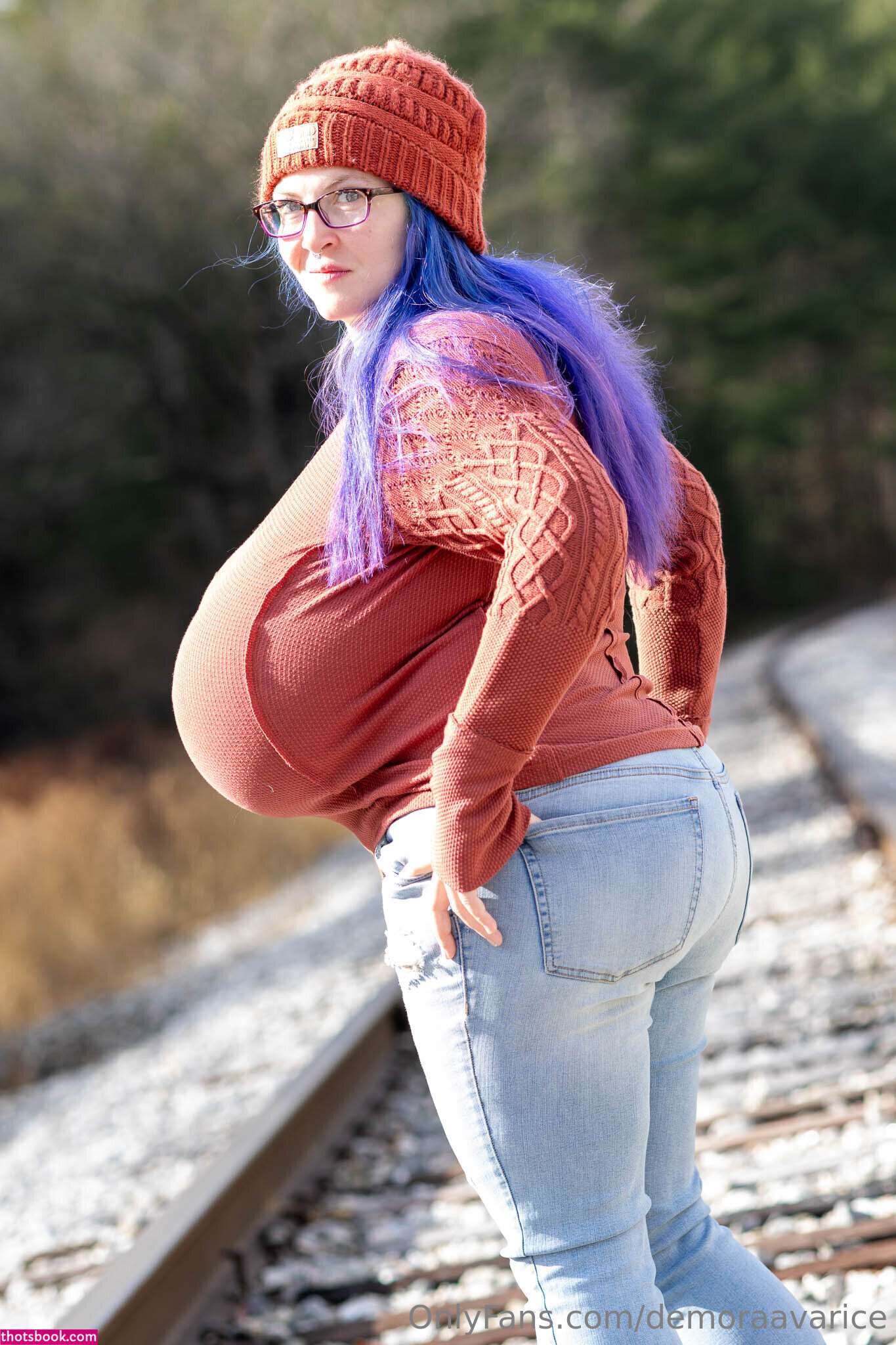 Demora Avarice Photo #361