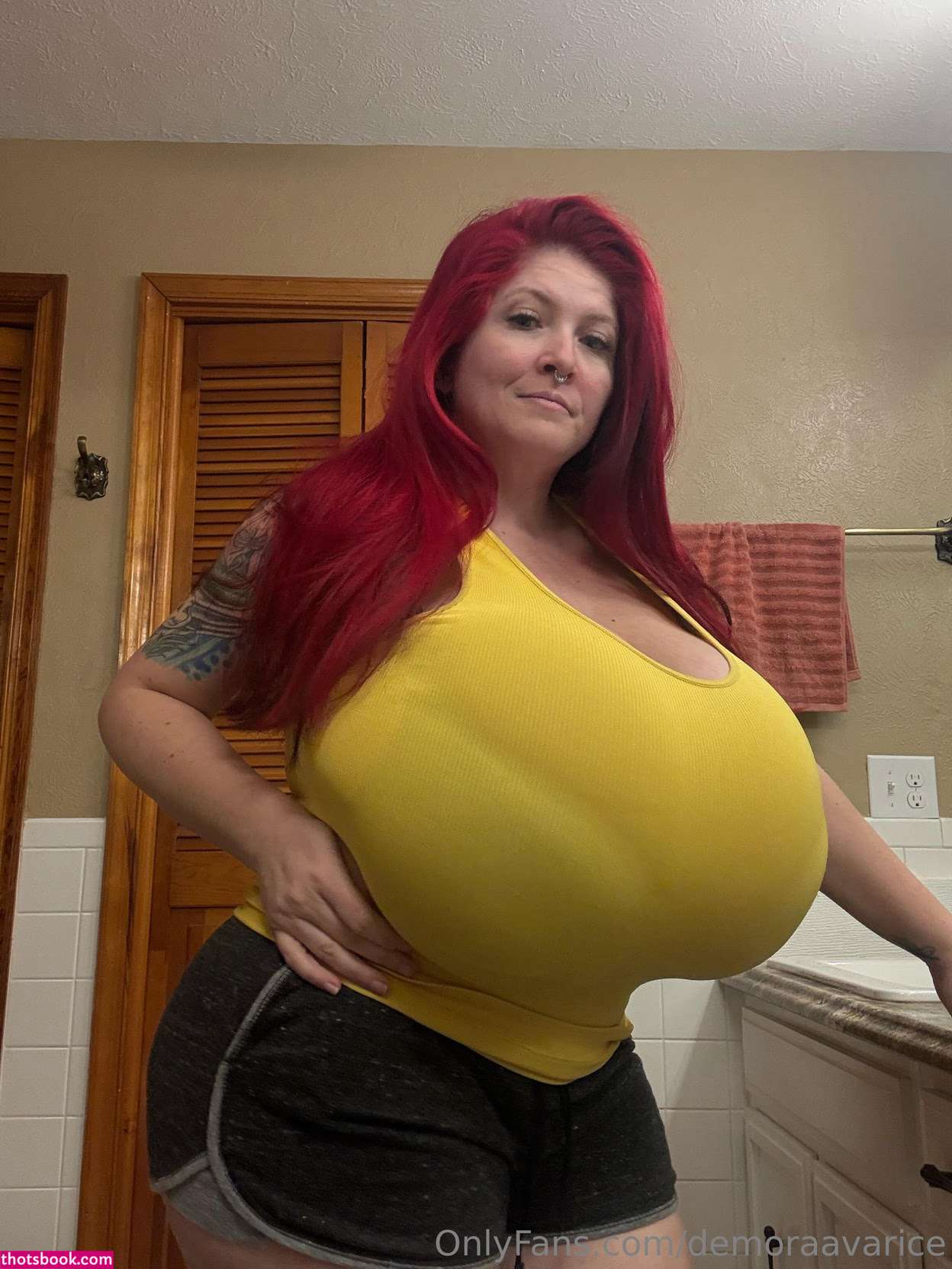 Demora Avarice Photo #392