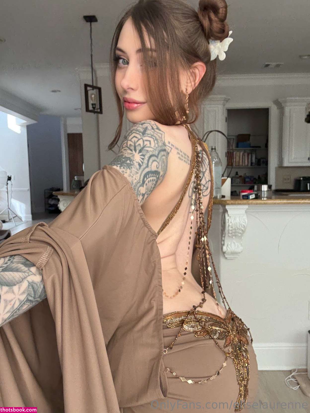 Elise Laurenne Photo #638