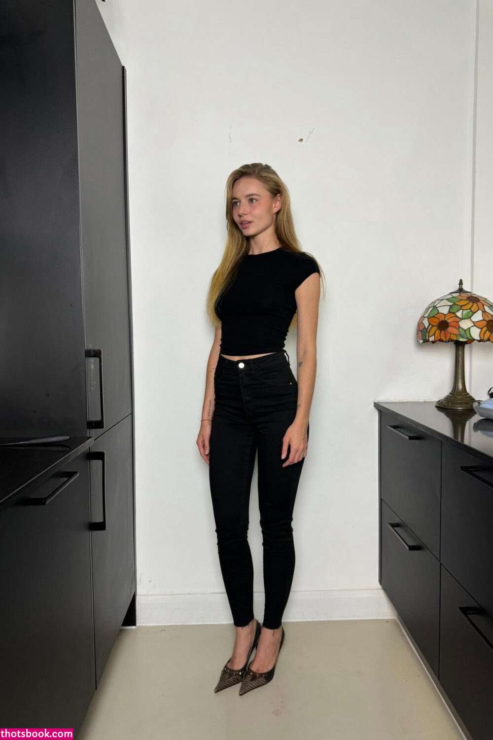 Elizabeth Vasilenko Photo #108