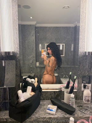 Mia Khalifa Photo #1087