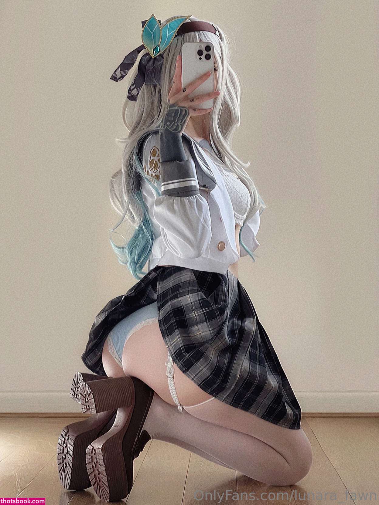 Lunara Fawn Photo #44