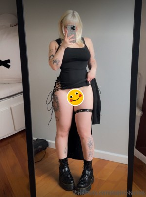 Monochromesan Photo #331