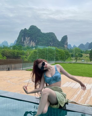 Laura Ziphora Photo #29