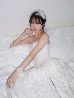 Nadine Abigail Photo #16