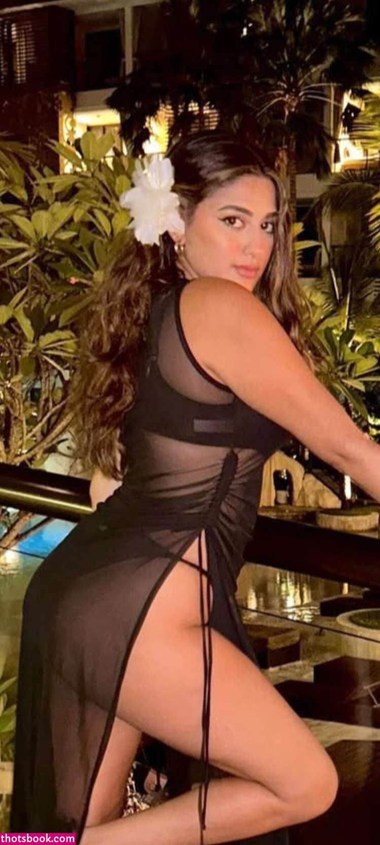 Nina Samuels Photo #27