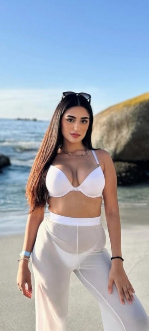 Nina Samuels Photo #33