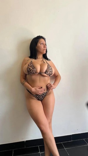 ravendreamss Photo #2