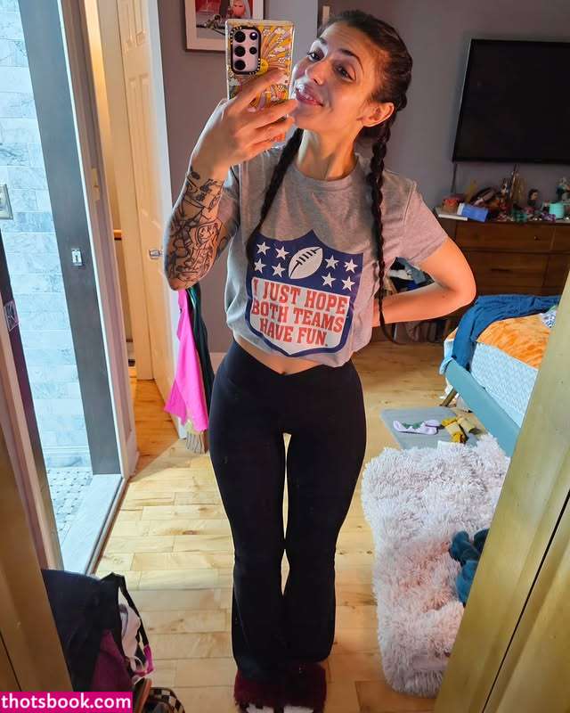 Thejewishmermaid Photo #6