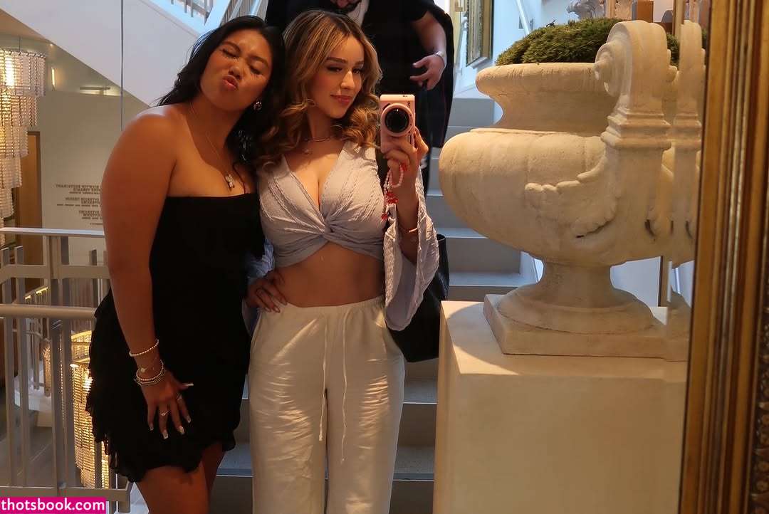 Simplyneidaa Photo #72