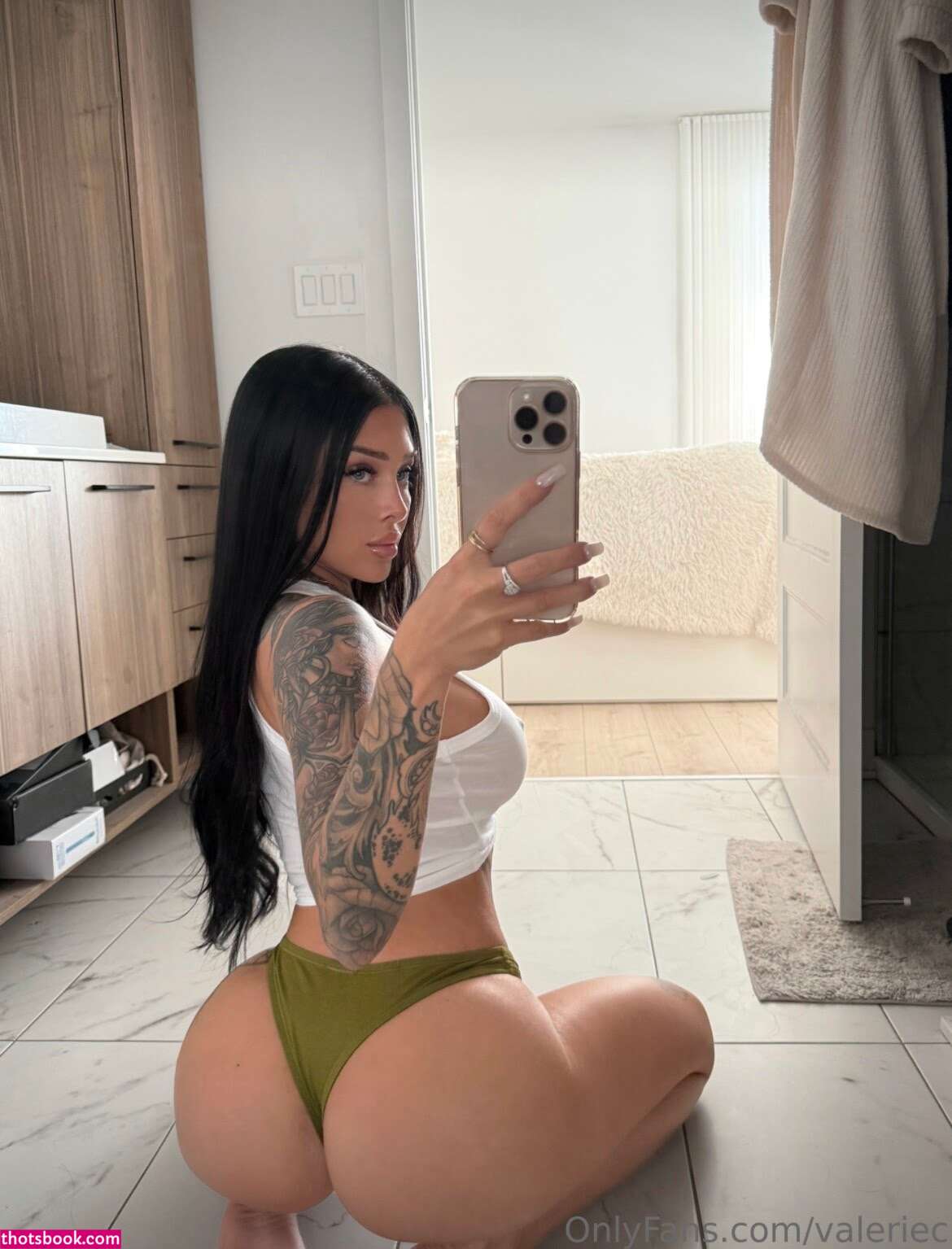 Valerie Cossette Photo #280