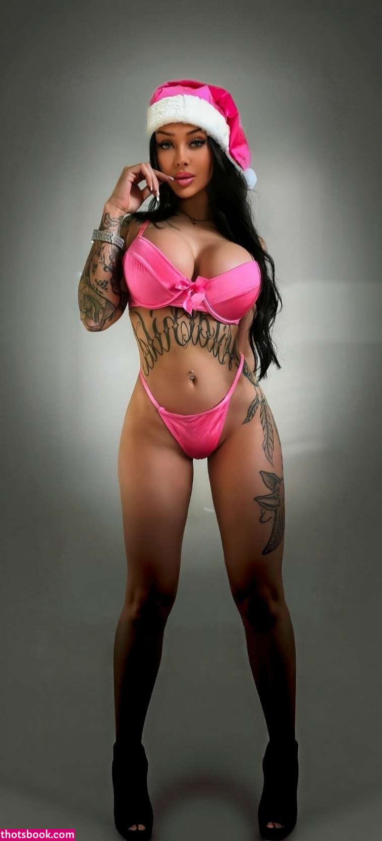 Valerie Cossette Photo #294