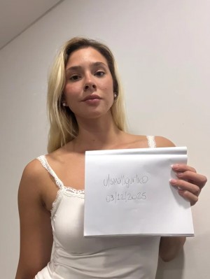 emilyydawson Photo #2