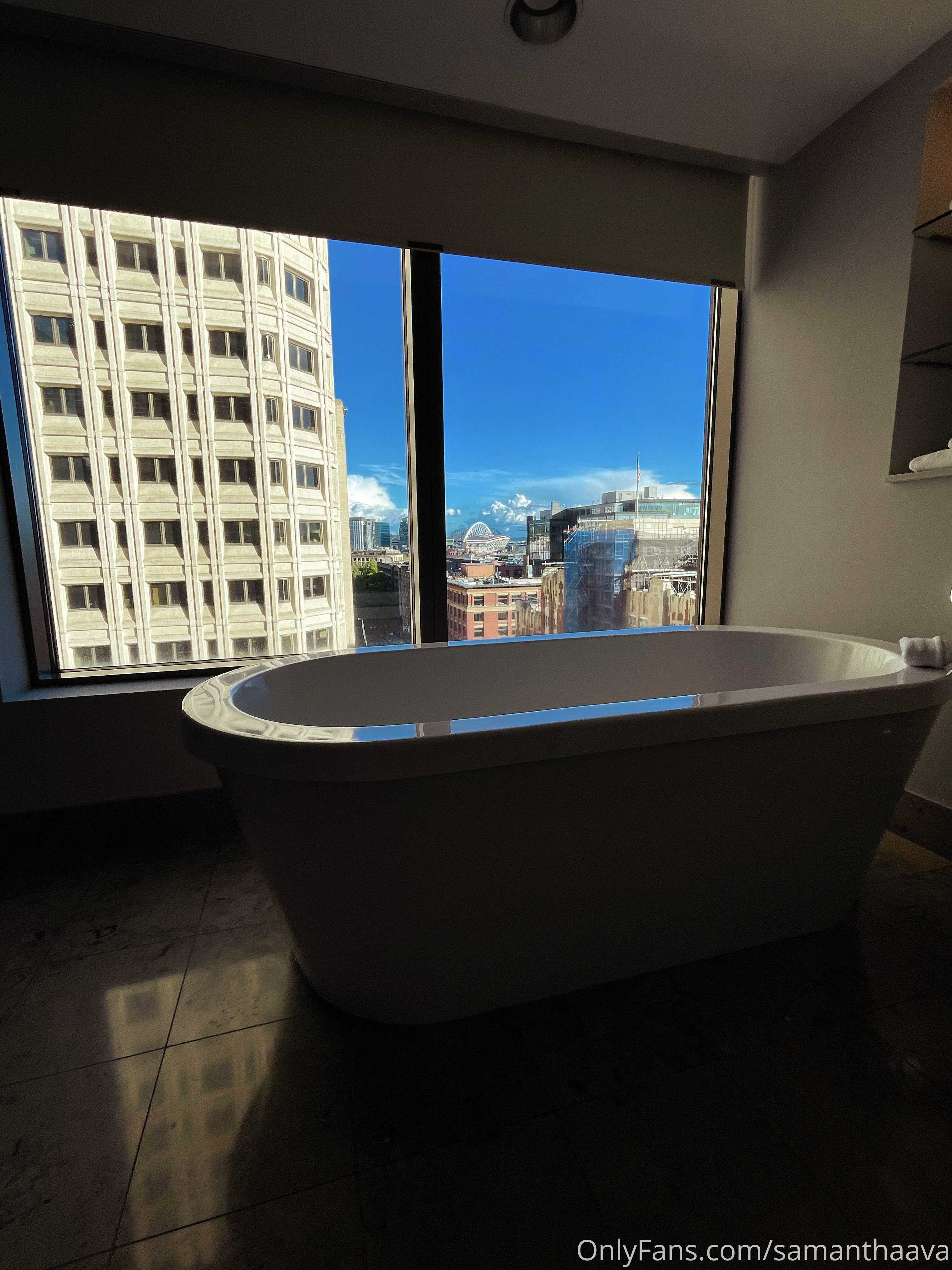 samanthaava Photo #32