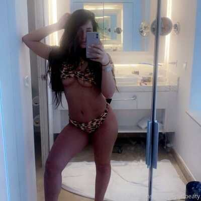 Skylyn Beaty Photo #29