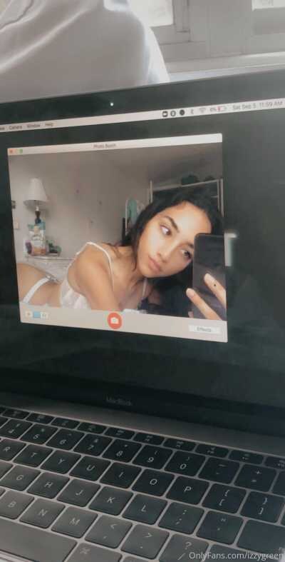 Izzy Green Photo #85