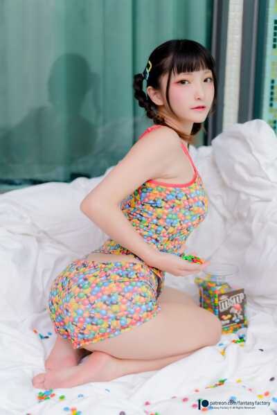 Zell Ching Photo #24