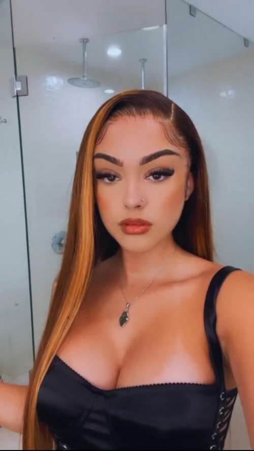 Malu Trevejo Photo #217