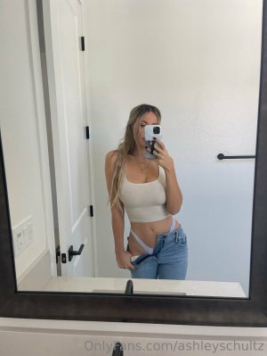 Ashley Schultz Photo #34