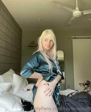 Taylorwould Photo #47