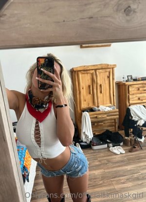 Briana Armbruster Photo #3