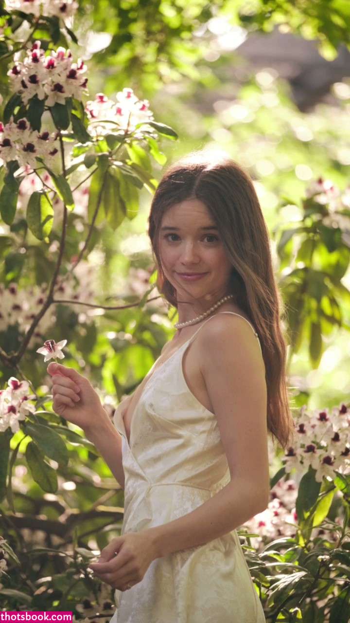 Abitrebecca Photo #12