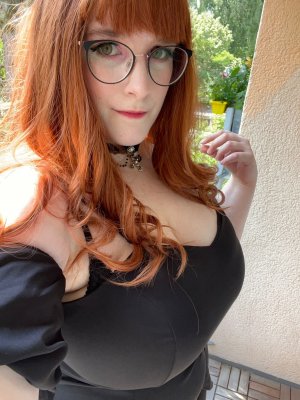 Nerdy Cinnamon Photo #2