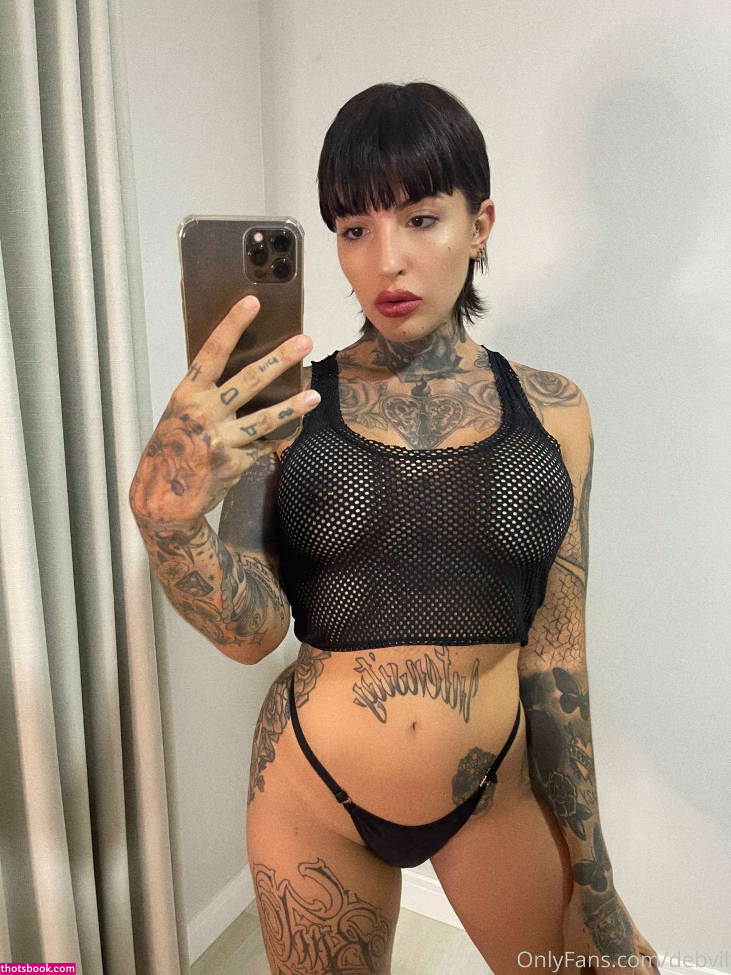 Debbyhendges Photo #16