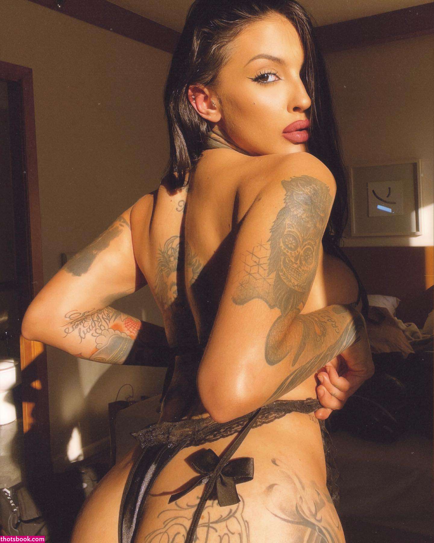 Debbyhendges Photo #39