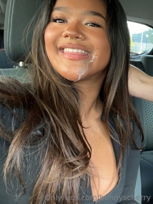 Bunnyscherry Photo #18