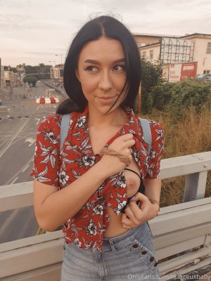 Nuageuxbaby Photo #79