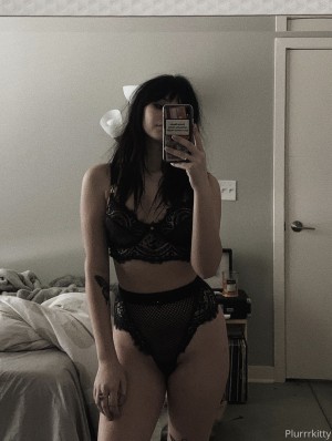 Claire Estabrook Photo #245