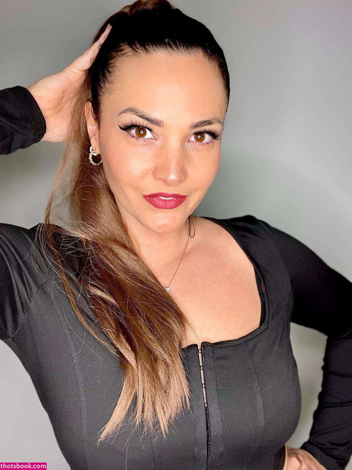 Ava Moore Photo #252