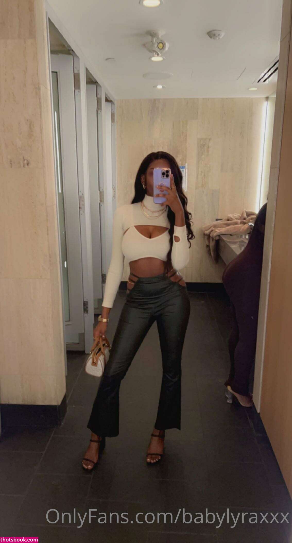 Babylyraxxx Photo #10