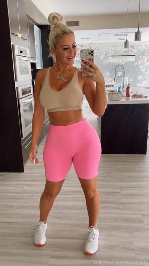 Danii Banks Photo #138