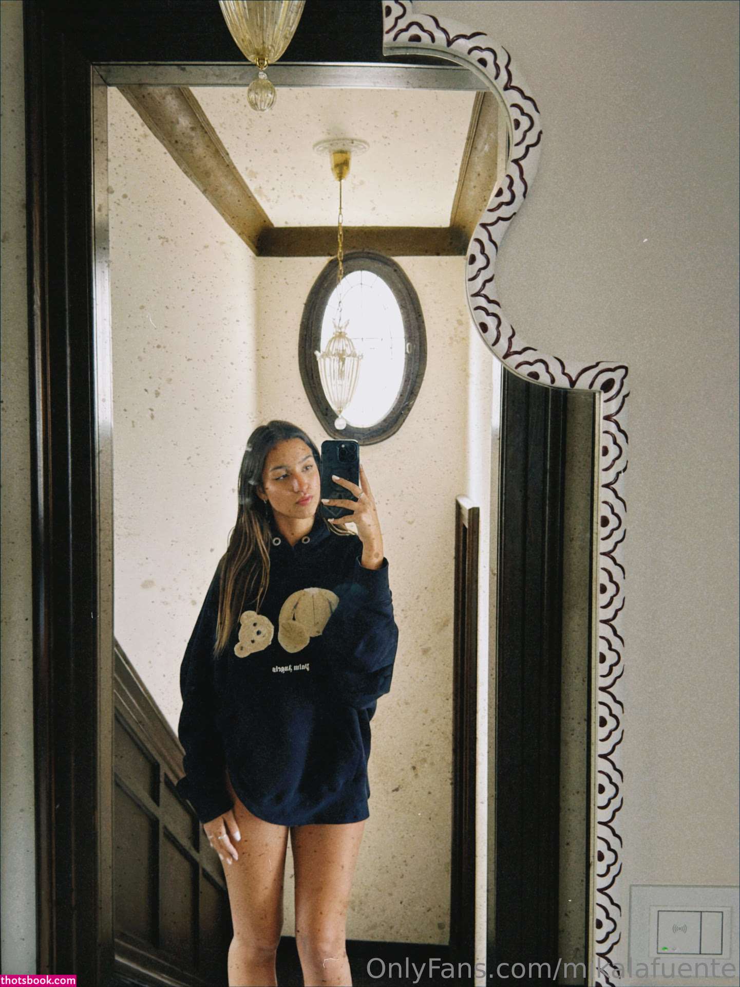 Mikaela Lafuente Photo #693