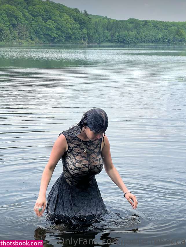 Sincerelypisces Photo #35