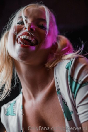 Giovanna Genesini Photo #193