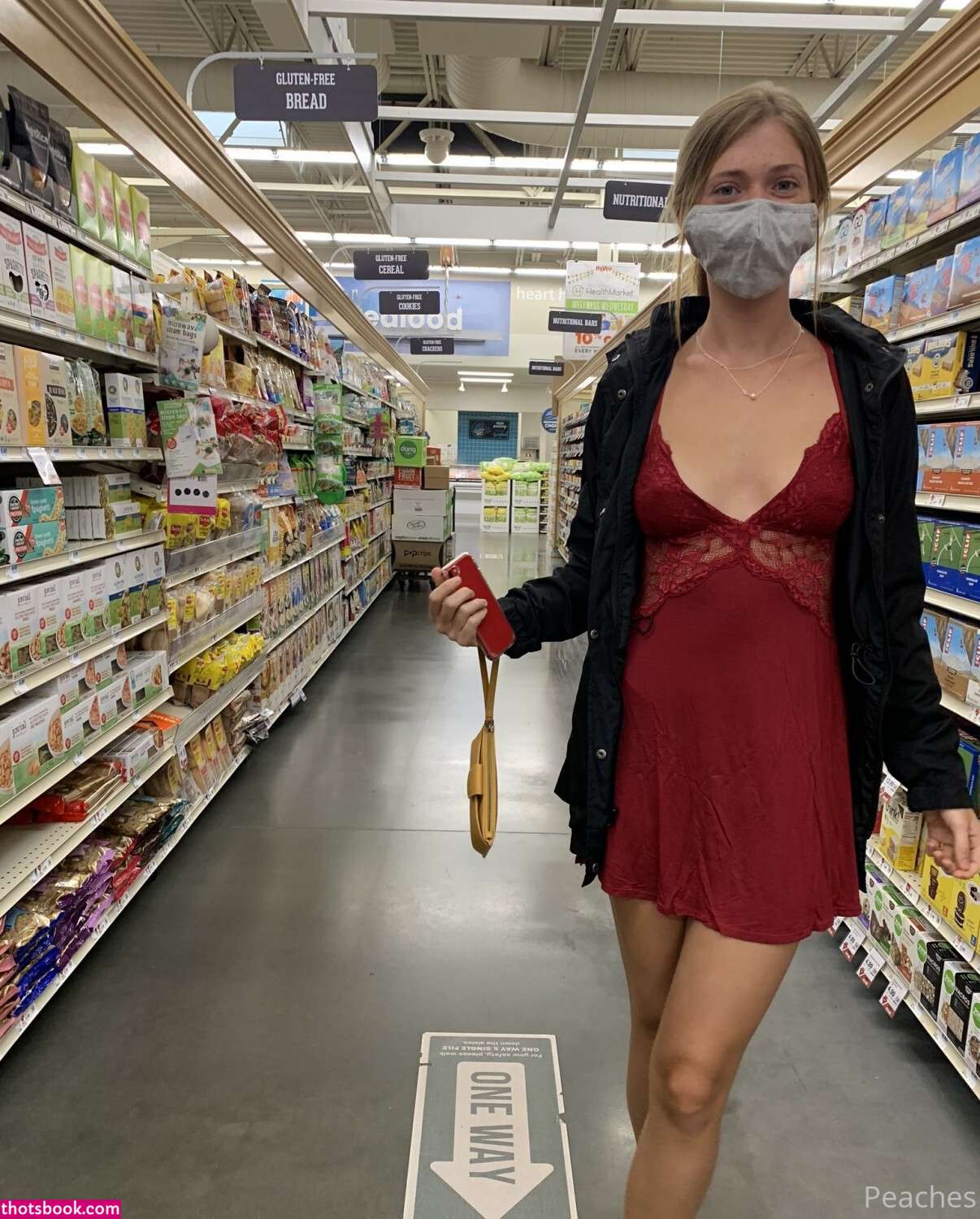 cremedelapeach Photo #6