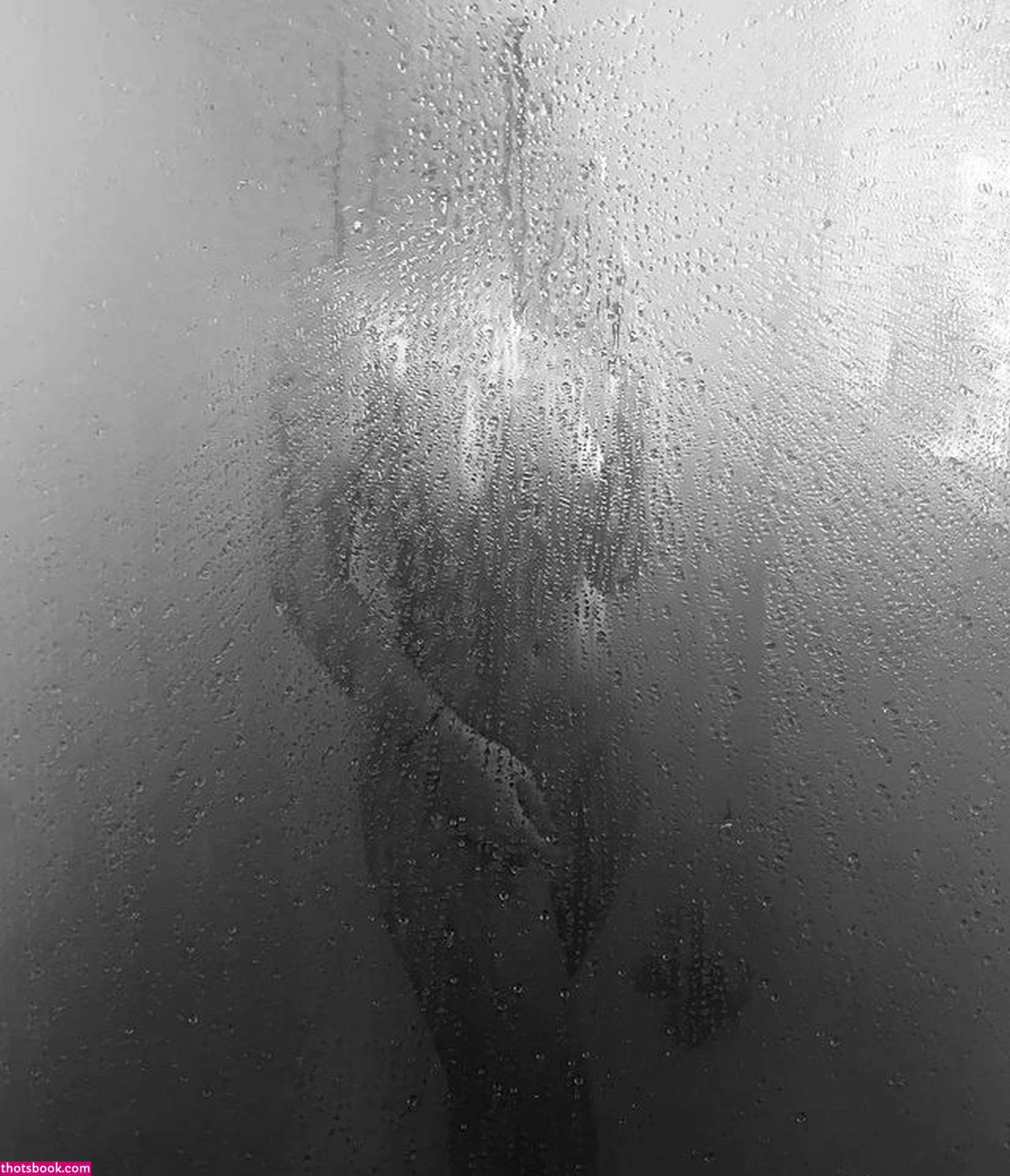 Ema Louise Photo #24