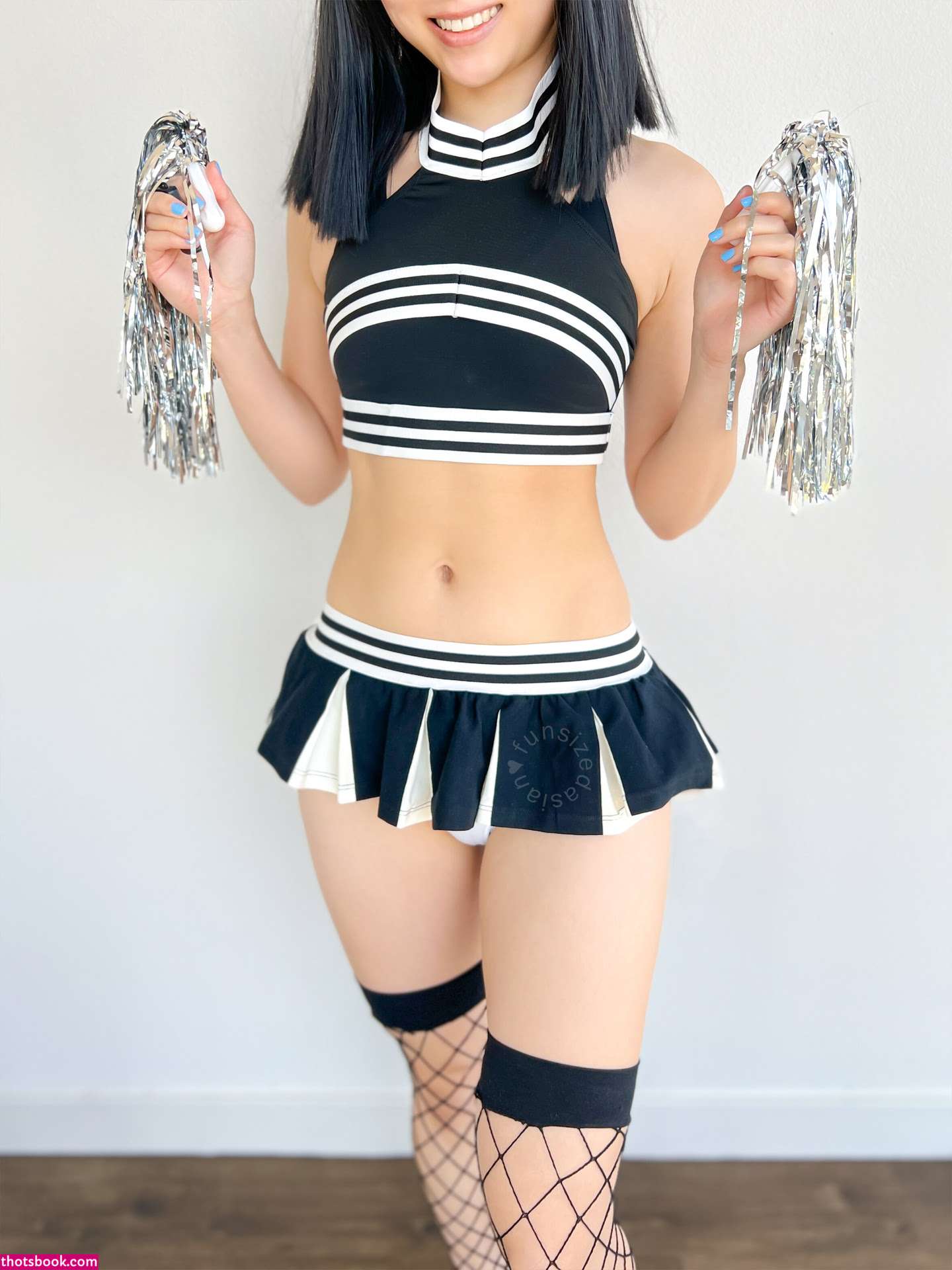 Funsizedasian Photo #559