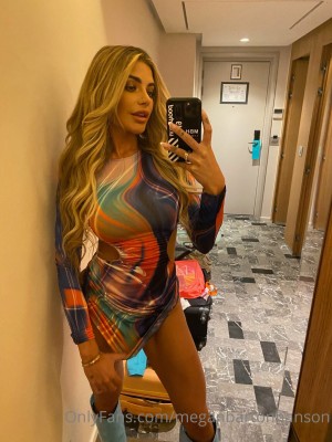 Megan Barton Hanson Photo #44