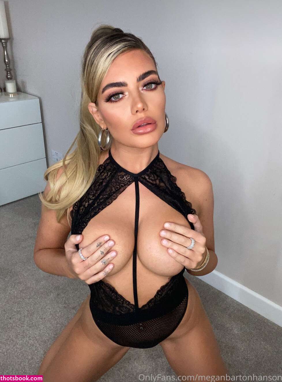 Megan Barton Hanson Photo #55