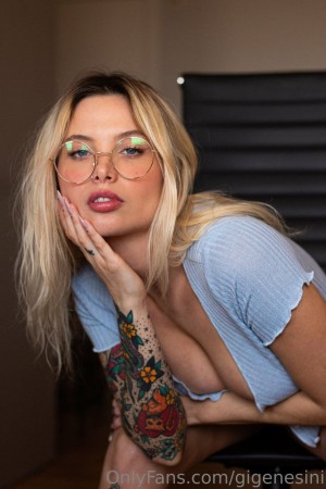 Giovanna Genesini Photo #221