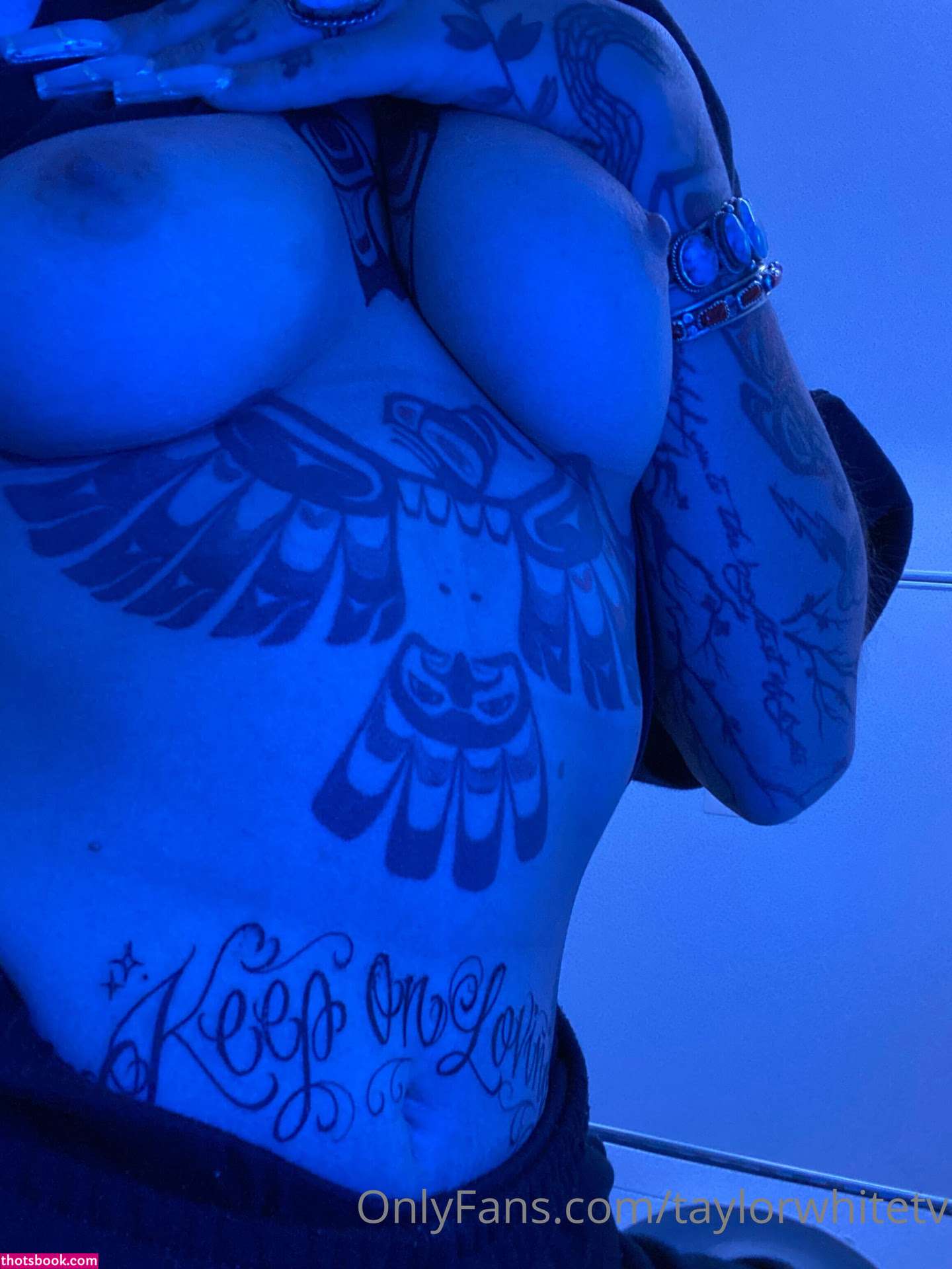 taylorwhitetv Photo #17