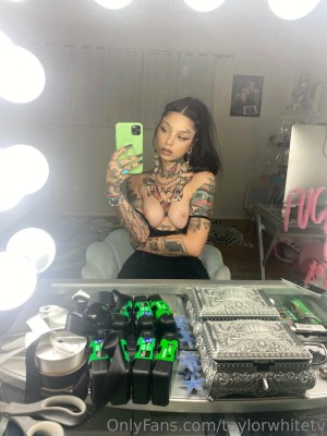 taylorwhitetv Photo #64