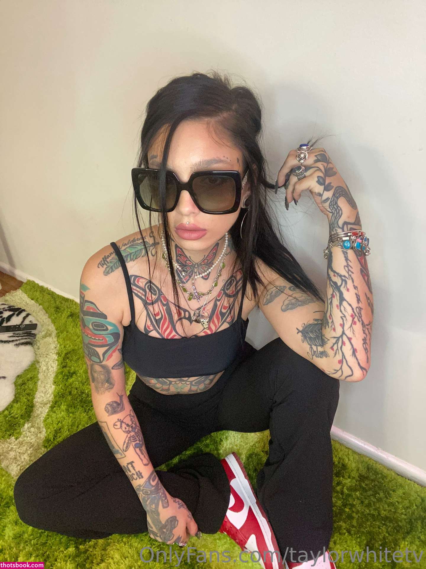 taylorwhitetv Photo #76