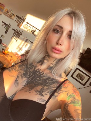 Tascha Punkt Photo #48