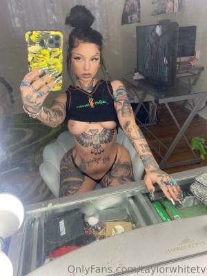 taylorwhitetv Photo #96