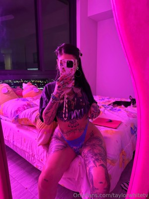 taylorwhitetv Photo #212